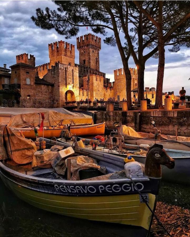 Sorridi Al Lago シルミオーネ エクステリア 写真