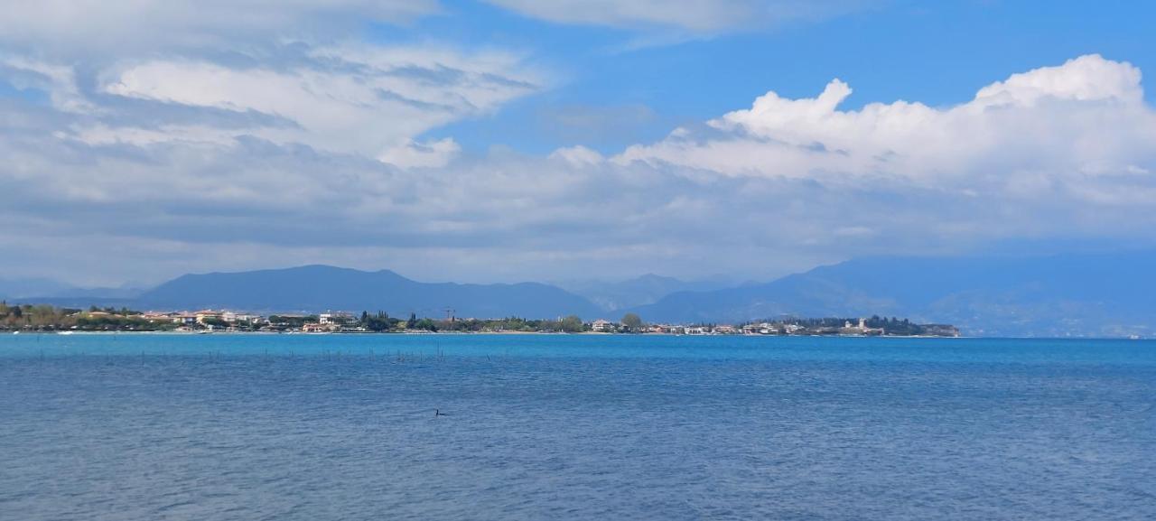 Sorridi Al Lago シルミオーネ エクステリア 写真